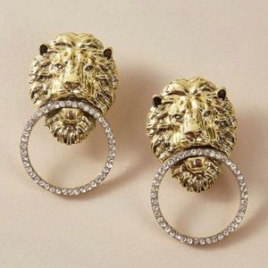 Gorgeous Golden Lions Head Statement Earrings